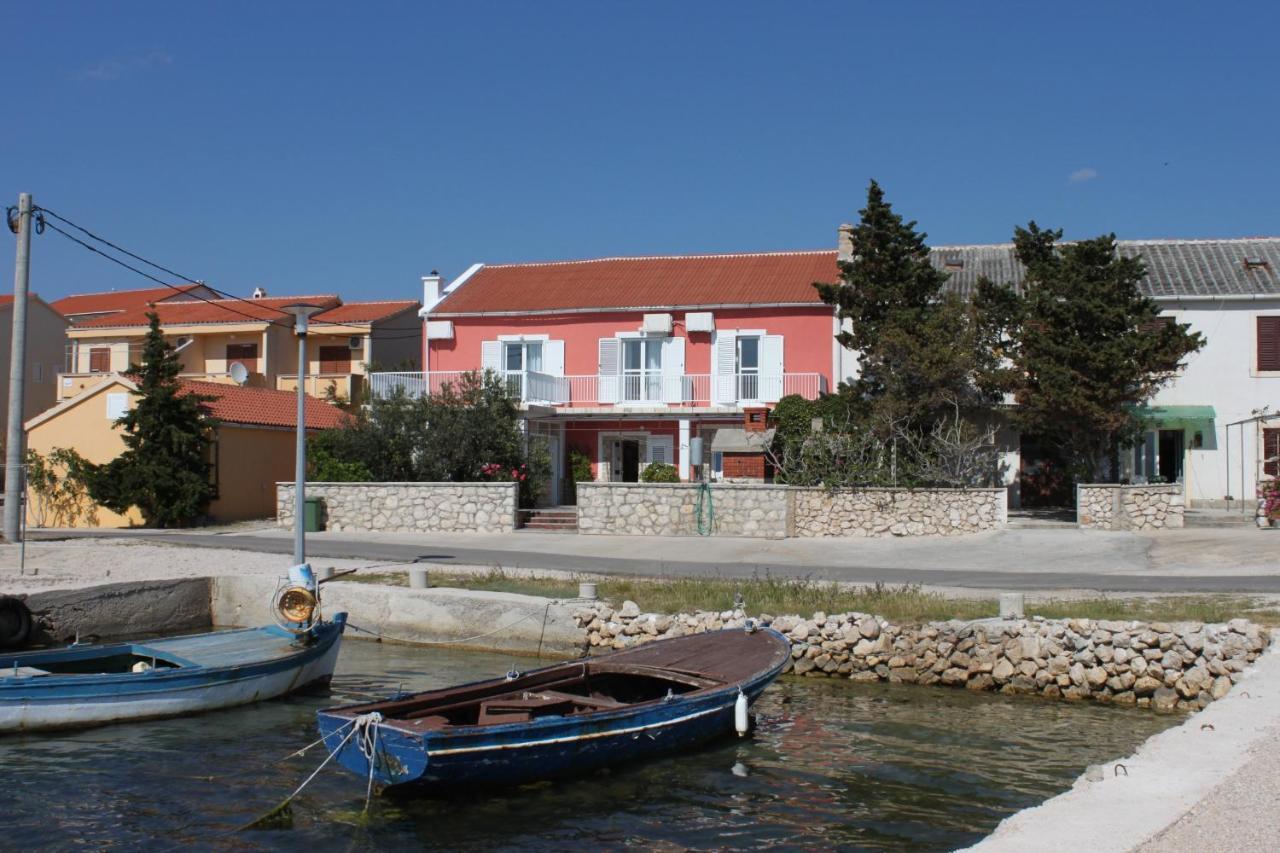Rooms By The Sea Kustici, Pag - 6288 Bagian luar foto
