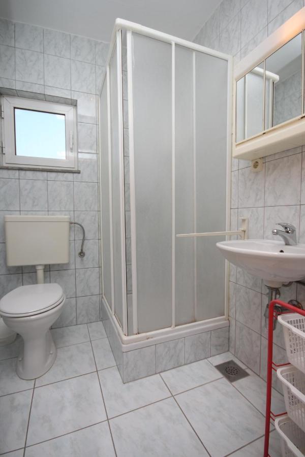 Rooms By The Sea Kustici, Pag - 6288 Bagian luar foto